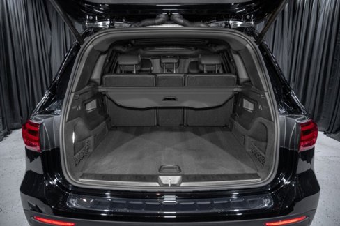 Certified 2024 Mercedes-Benz GLB 250 image 9