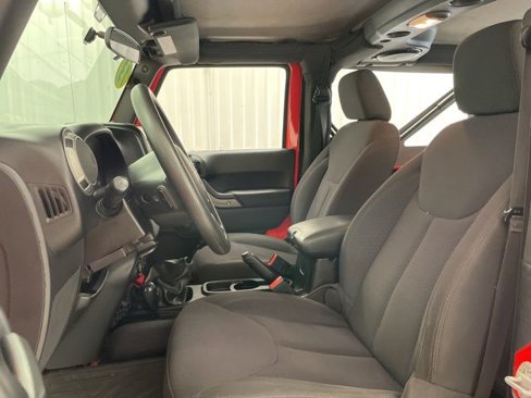 Used 2013 Jeep Wrangler Sport image 9
