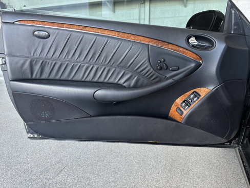 Used 2009 Mercedes-Benz CLK 350 Coupe image 16