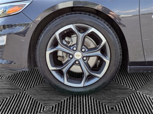 Used 2023 Chevrolet Malibu LT image 9