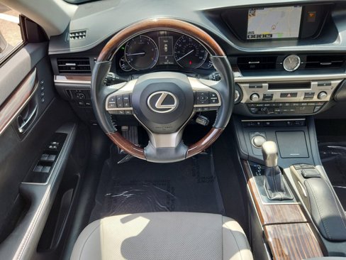 Used 2016 Lexus ES 350 image 14