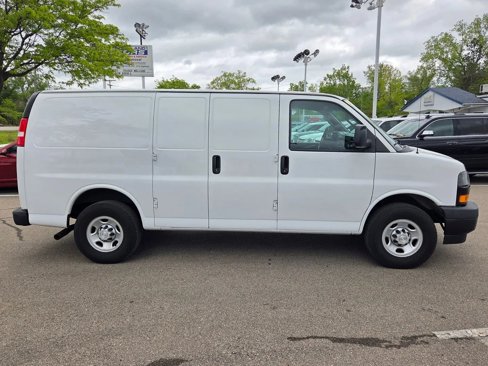 Used 2019 Chevrolet Express 2500 w/ Driver Convenience Package image 3