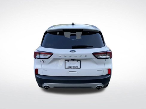 Certified 2022 Ford Escape SE image 13