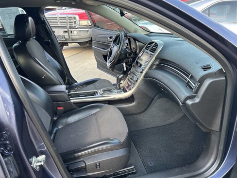 Used 2013 Chevrolet Malibu LT image 17