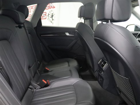 Used 2018 Audi Q5 2.0T Premium Plus w/ Premium Plus Package image 19
