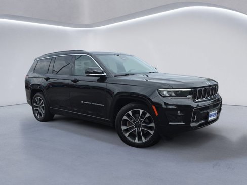 Used 2024 Jeep Grand Cherokee L Overland w/ Advanced Protech Group III image 2