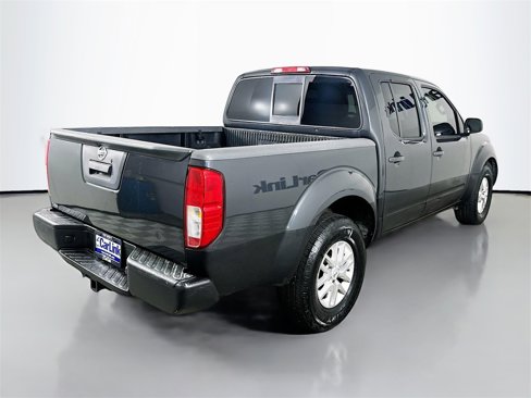 Used 2015 Nissan Frontier SV image 7