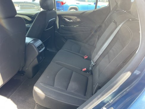 Used 2024 GMC Terrain SLE image 16
