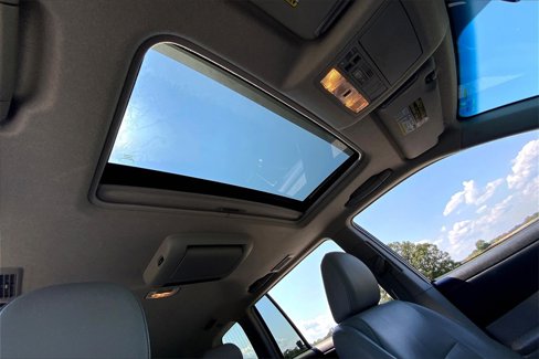 Used 2013 Toyota Highlander Limited image 23