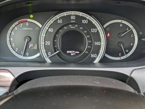 Used 2017 Honda Accord Touring image 11