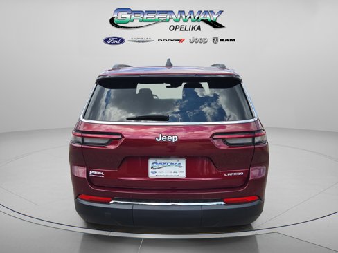 New 2025 Jeep Grand Cherokee L Laredo image 5