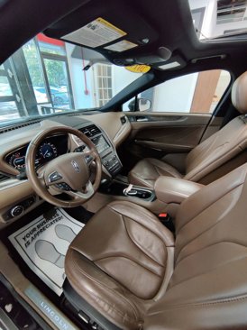 Used 2017 Lincoln MKC Reserve image 16