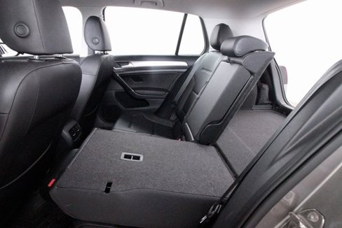 Used 2016 Volkswagen e-Golf SEL Premium w/ Driver Assistance Package image 41