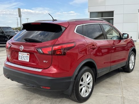 Used 2018 Nissan Rogue Sport SV image 9