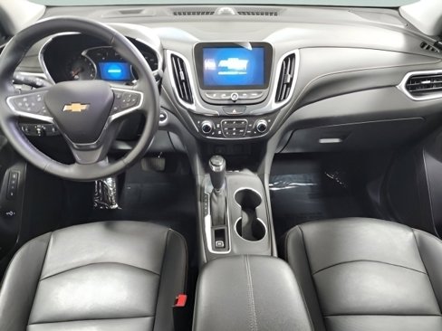 Used 2018 Chevrolet Equinox Premier image 22