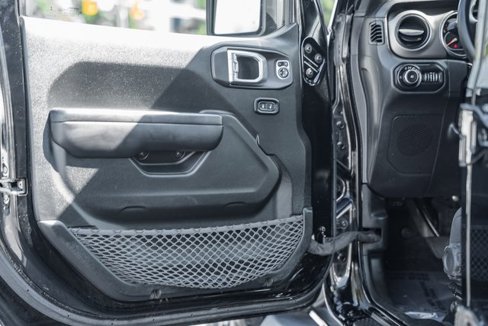 Used 2021 Jeep Wrangler Unlimited Sport image 35