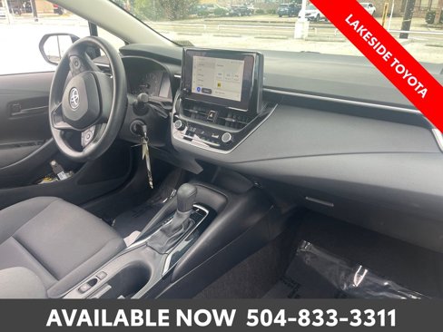 Used 2024 Toyota Corolla LE image 15