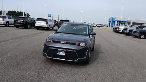 Used 2023 Kia Soul LX w/ Option Group 015 image 3