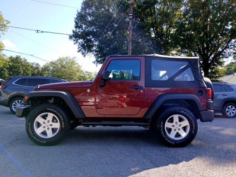 Used 2010 Jeep Wrangler Sport image 1