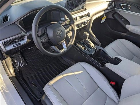 New 2025 Acura Integra image 3