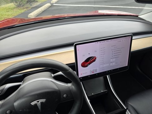 Used 2018 Tesla Model 3 Long Range image 57