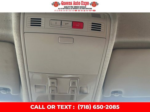 Used 2018 Volkswagen Tiguan SE image 16