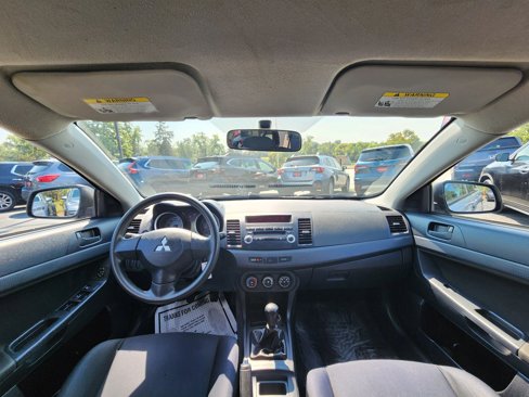 Used 2009 Mitsubishi Lancer DE image 9