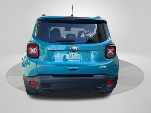 Certified 2021 Jeep Renegade Latitude image 6