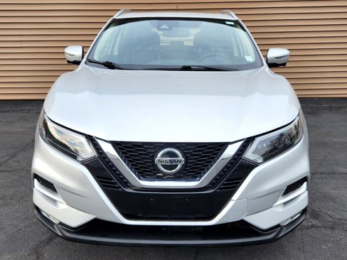 Used 2021 Nissan Rogue Sport SL image 9