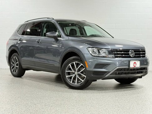 Used 2019 Volkswagen Tiguan SE image 4