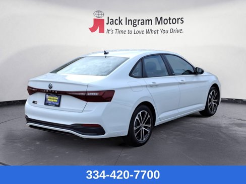 New 2025 Volkswagen Jetta Sport image 5