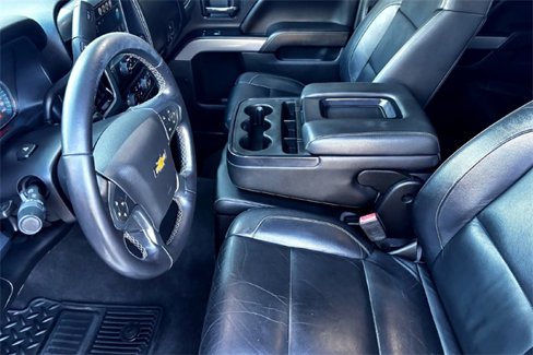 Used 2018 Chevrolet Silverado 1500 LT w/ Texas Edition image 8