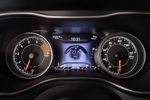 Used 2020 Jeep Cherokee Trailhawk w/ Comfort/Convenience Group image 4