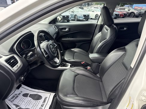 Used 2018 Jeep Compass Latitude w/ Popular Equipment Group image 15