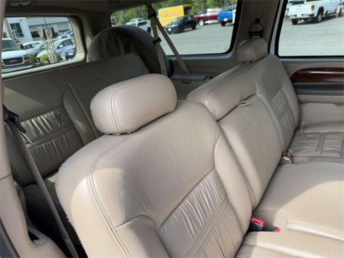 Used 2000 Ford Excursion Limited image 21