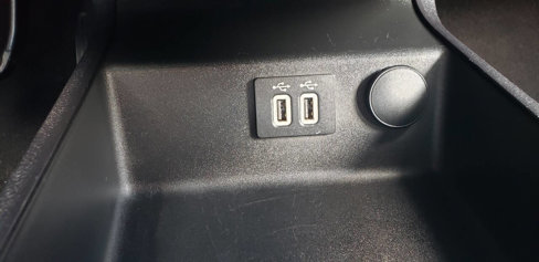 Used 2020 Ford Fusion SE image 17