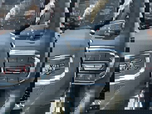 New 2026 GMC Terrain Elevation image 16