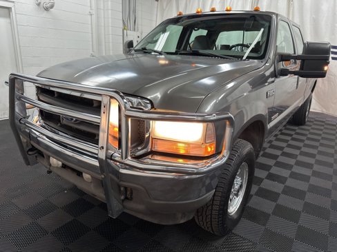 Used 2004 Ford F350 XLT image 4