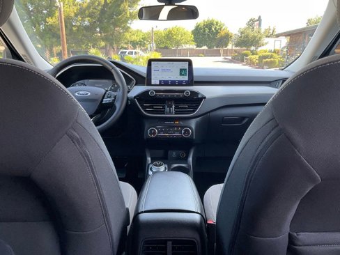 Certified 2022 Ford Escape SE w/ SE Sport Appearance Package image 62