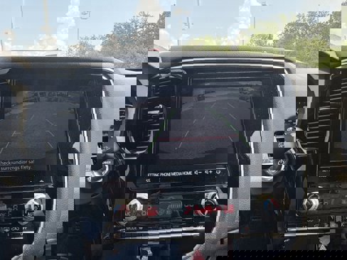 Used 2022 Mitsubishi Outlander 4WD Plug-In Hybrid image 21