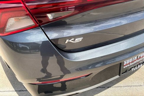 Used 2022 Kia K5 LXS image 28