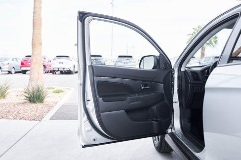 New 2025 Mitsubishi Outlander Sport LE image 17
