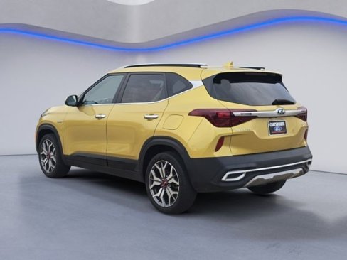 Used 2021 Kia Seltos SX w/ SX Sunroof Package image 4