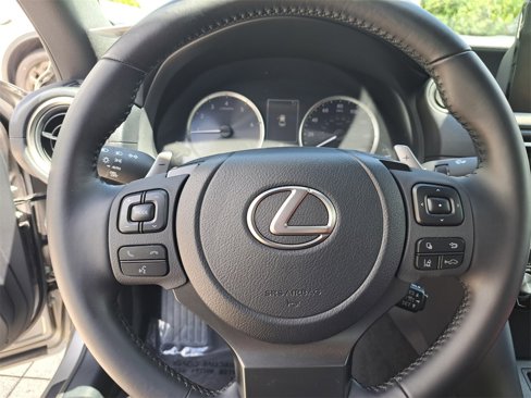 Used 2022 Lexus IS 300 image 24