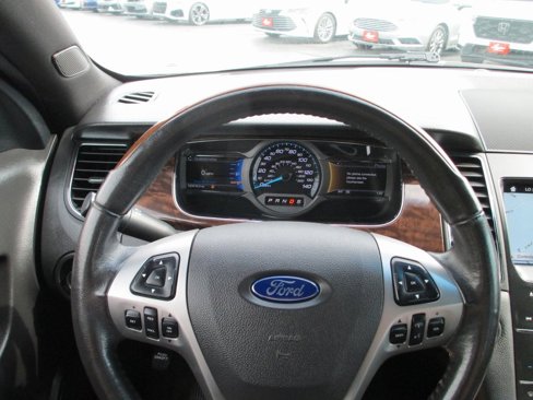 Used 2016 Ford Taurus Limited image 26