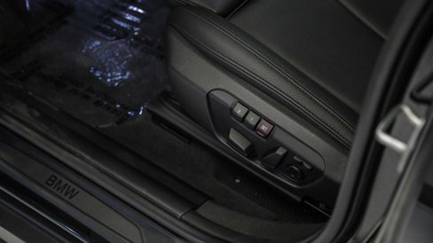 Used 2022 BMW X2 sDrive28i w/ Premium Package image 21