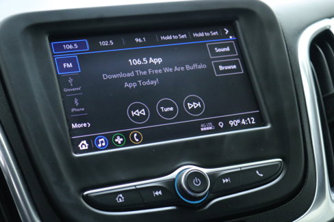 Used 2021 Chevrolet Equinox LS w/ LS Convenience Package image 16