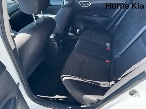 Used 2019 Nissan Sentra SV w/ Special Edition Package image 11