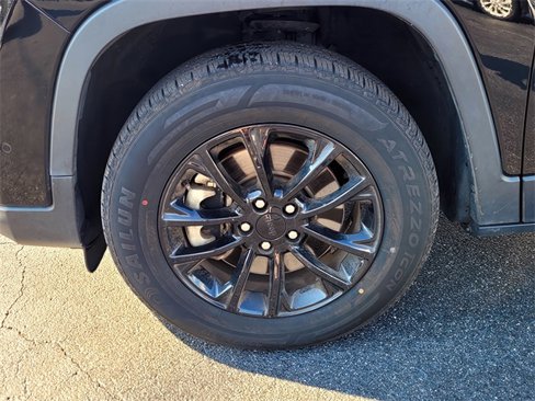Used 2023 Jeep Cherokee Altitude Lux image 9