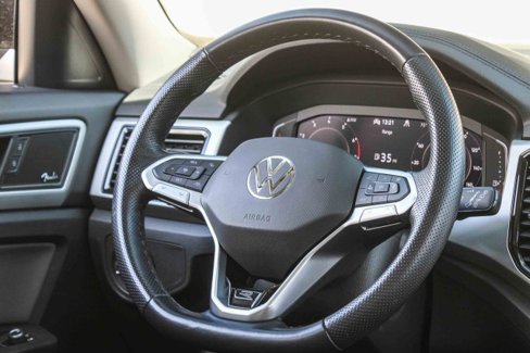 Used 2023 Volkswagen Atlas SEL Premium image 17